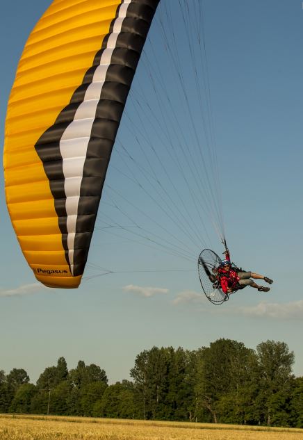 motorovy paragliding